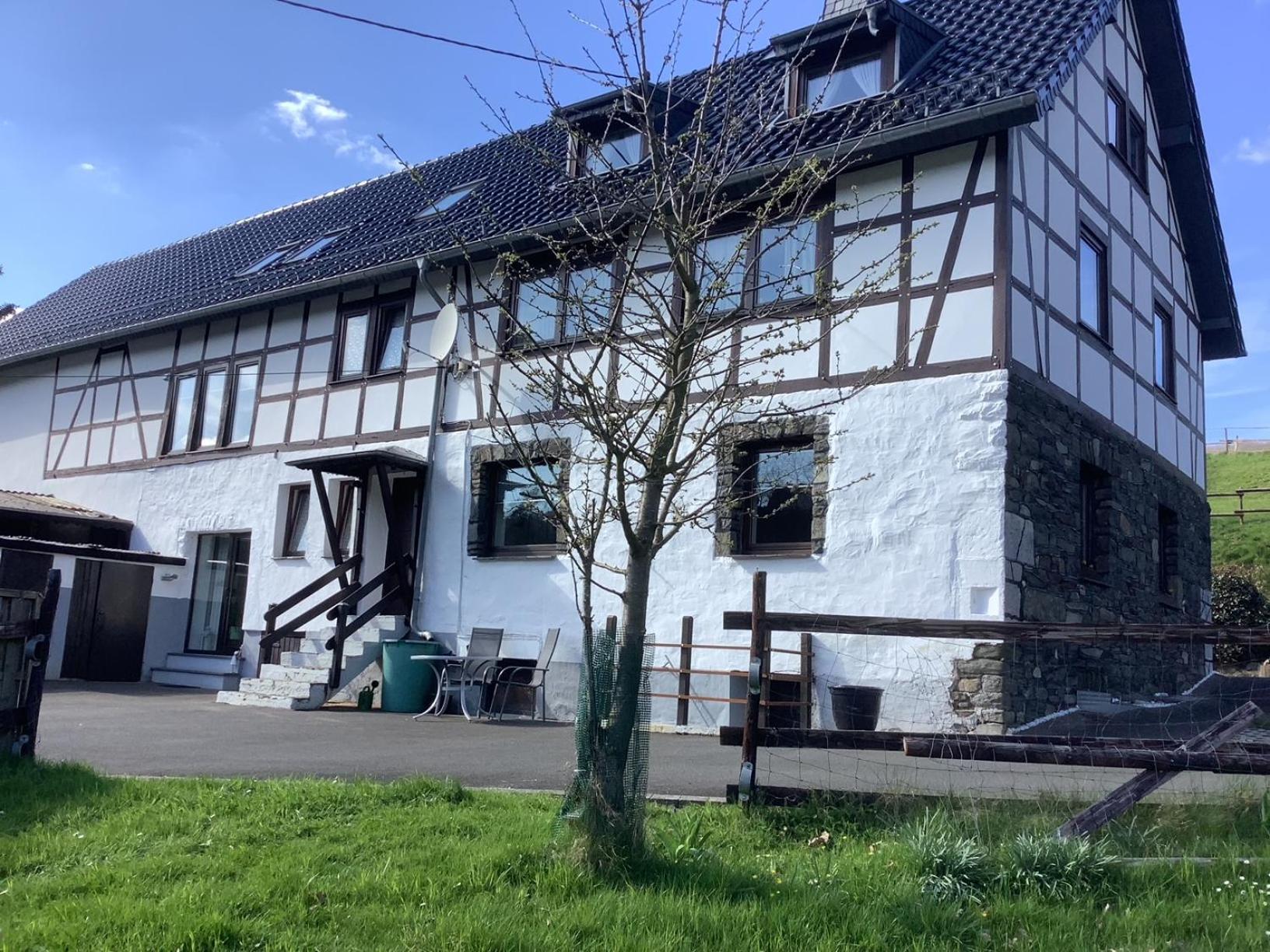 Berg Blick Eifler Bauernhaus Modern Restauriert Зіммерат Екстер'єр фото