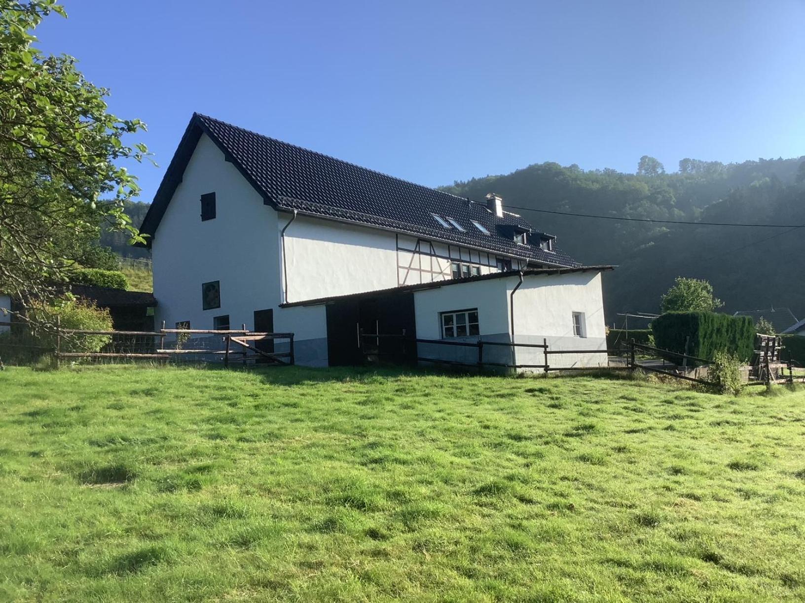 Berg Blick Eifler Bauernhaus Modern Restauriert Зіммерат Екстер'єр фото
