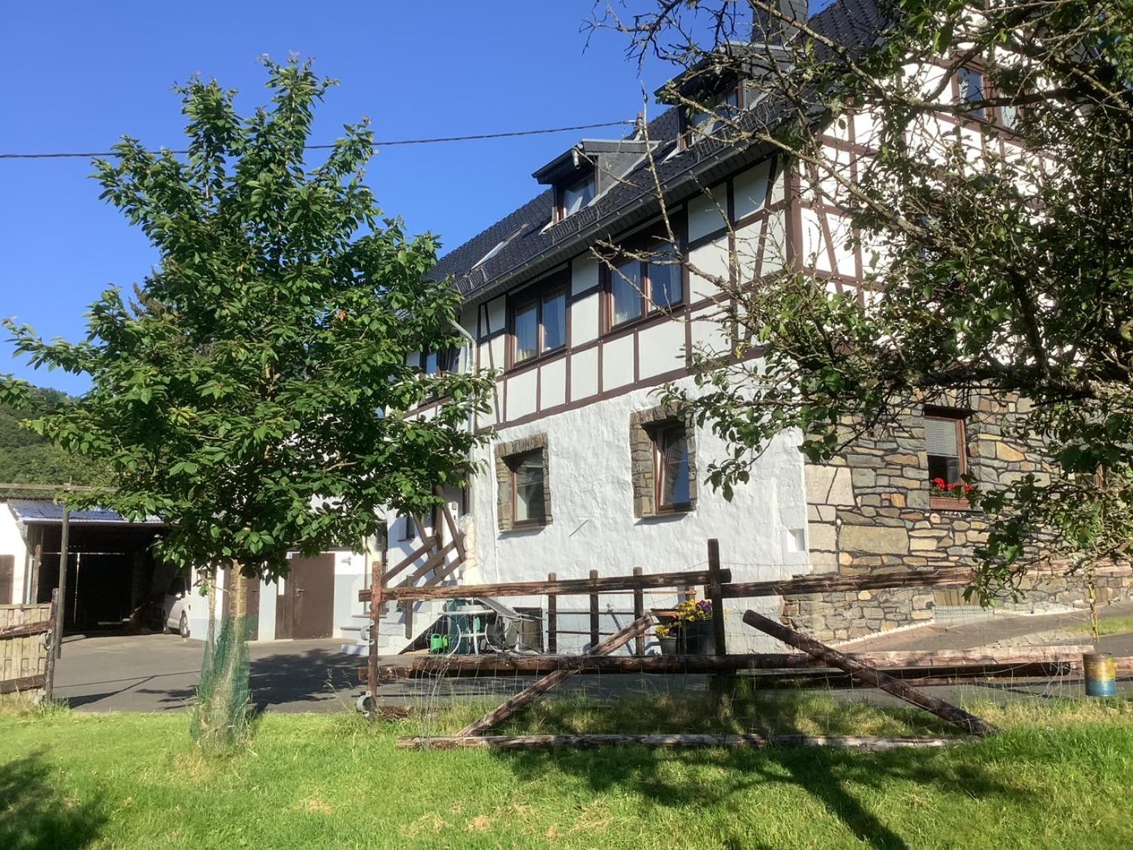 Berg Blick Eifler Bauernhaus Modern Restauriert Зіммерат Екстер'єр фото